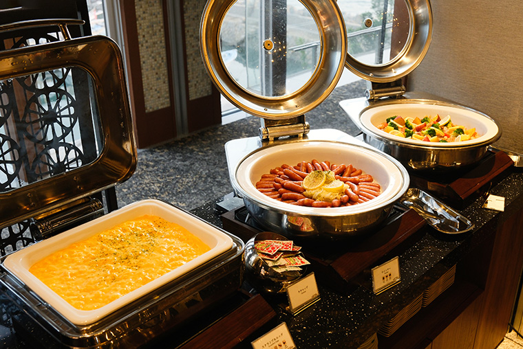 朝を包む彩り 香りの洋皿