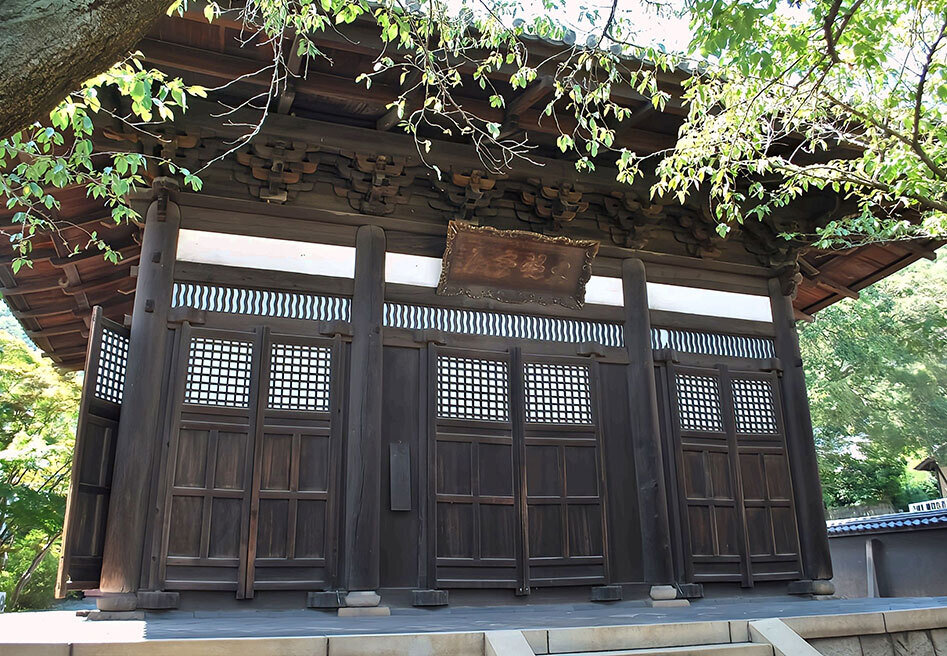 国の重要文化財に指定されている備後安国寺の釈迦堂.jpg