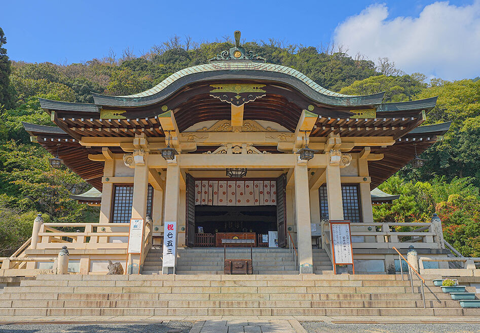 供奉着大绵津见命与须佐之男命两尊神明的现今沼名前神社.jpg